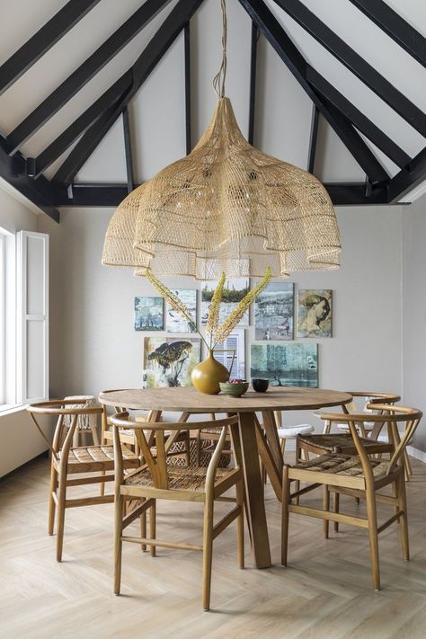 XL Handcrafted Rattan Lamp - Flower | Natural | 120 cm