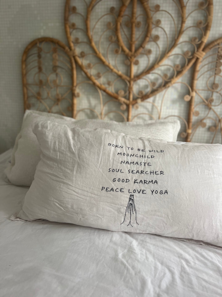 Linnen Pillow + Filling | Born To Be Wild | White