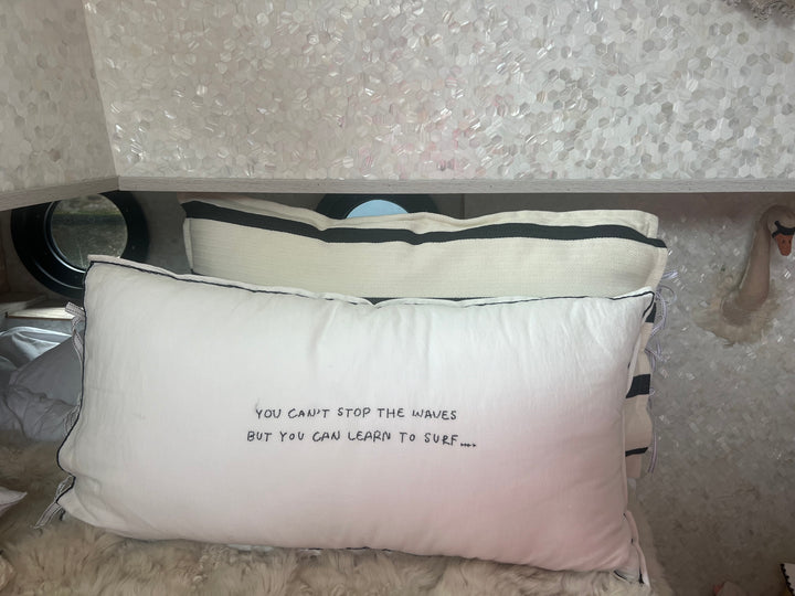 Linnen Pillow + Filling | Can’t Stop The Waves | Natural