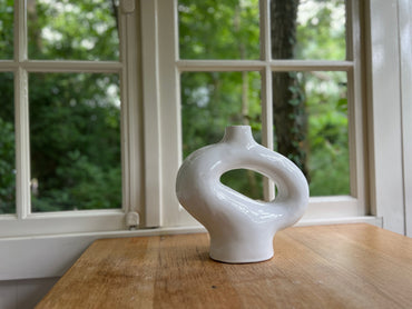Organic Shaped Vase | White