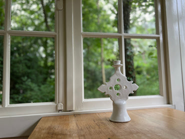 Organic Shaped Vase | White